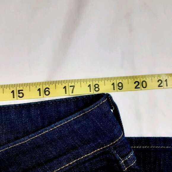 Levi Strauss Signature Jeans Women's 18M W34 L32 Mid-Rise Bootcut Dark Wash - Picture 9 of 12